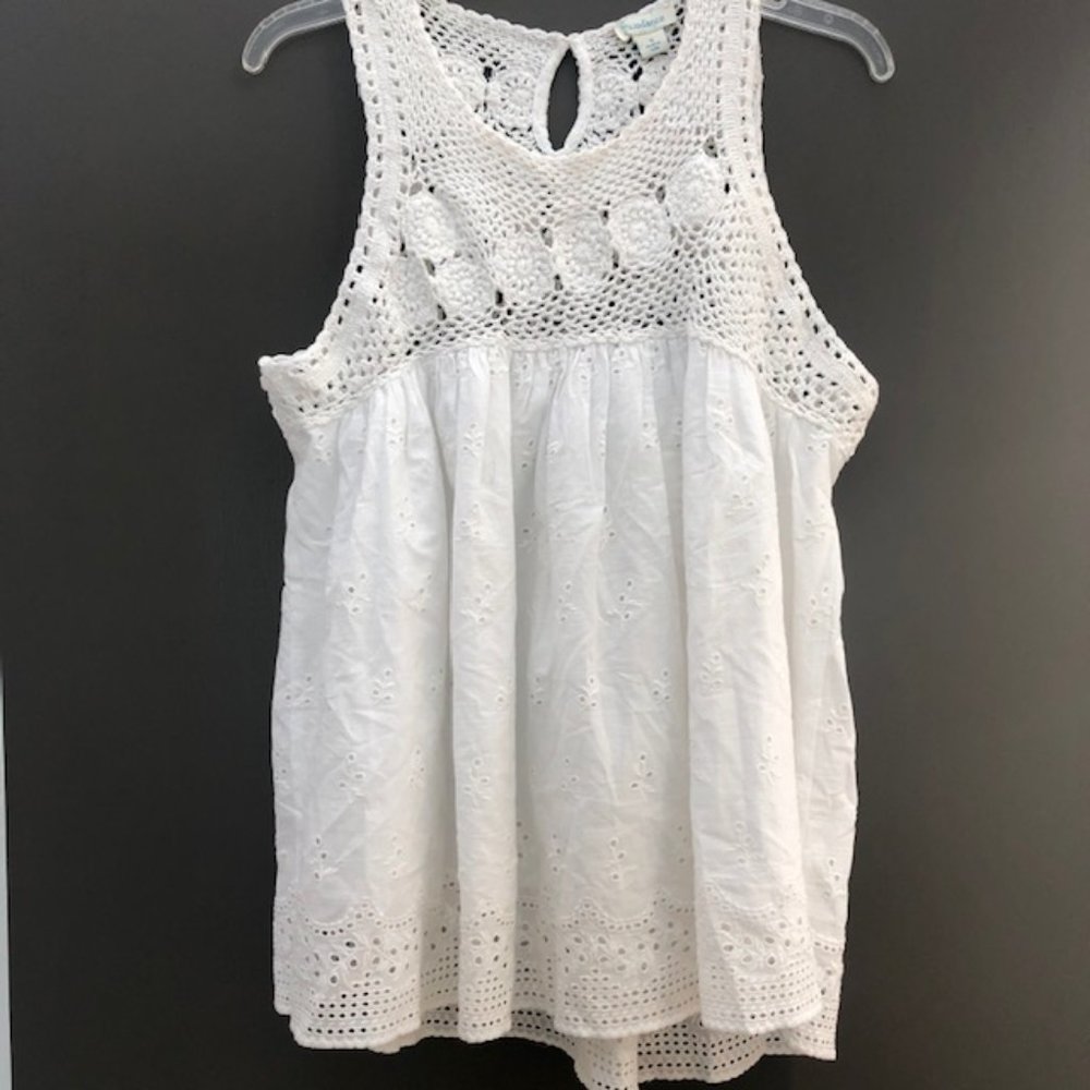 Crochet eyelet sleeveless top. NWT from SUNDANCE!